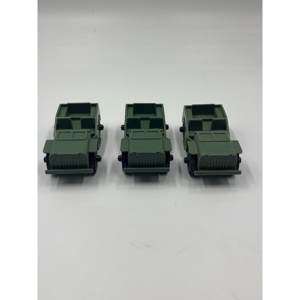 Tim Mee Processed Plastic Willys jeeps Lot Of 3 USA 1970‎